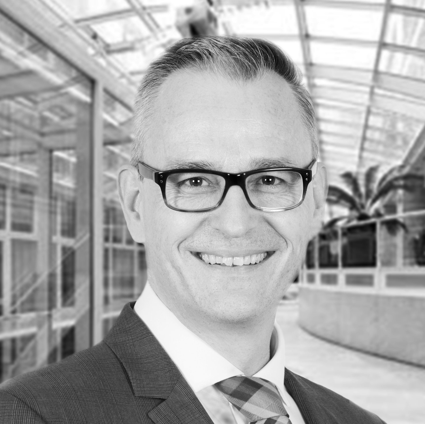 Stefan Kuehn 800x800